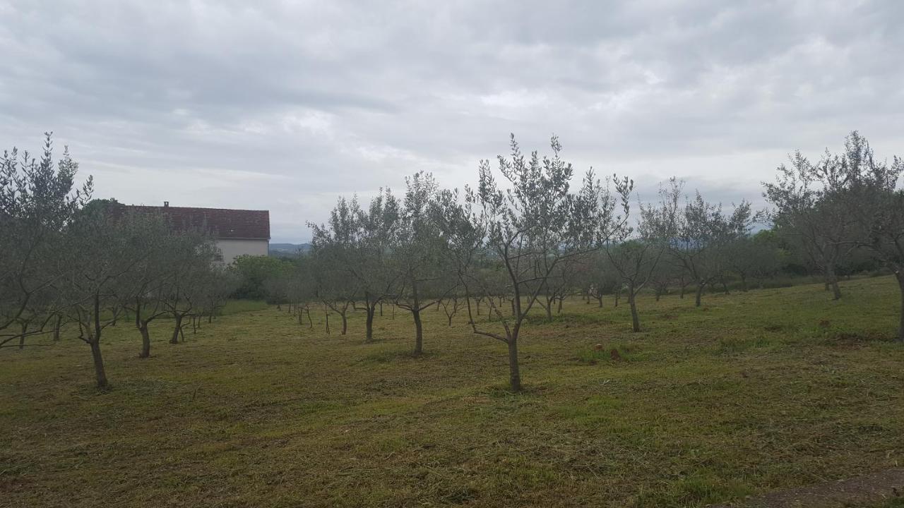 Pansion Ruzic Hotel Međugorje Buitenkant foto